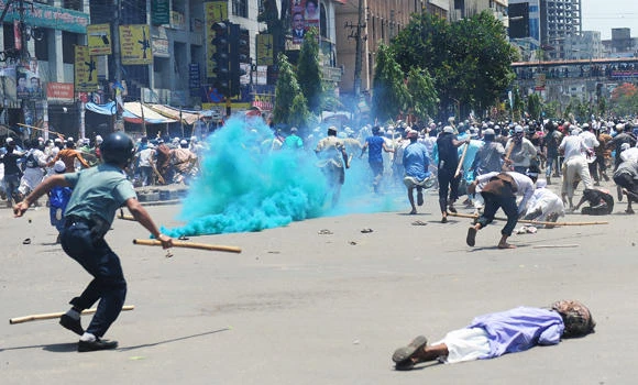 Violence as Bangladeshis demand anti-blasphemy law