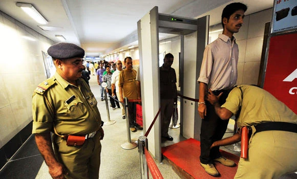 Delhi metro to breathalyze commuters to weed out drunks