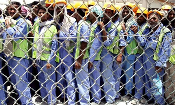 900 Pakistani workers left high and dry by sponsor