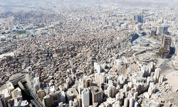 Pilgrims’ agency licenses 2,763 buildings in Makkah