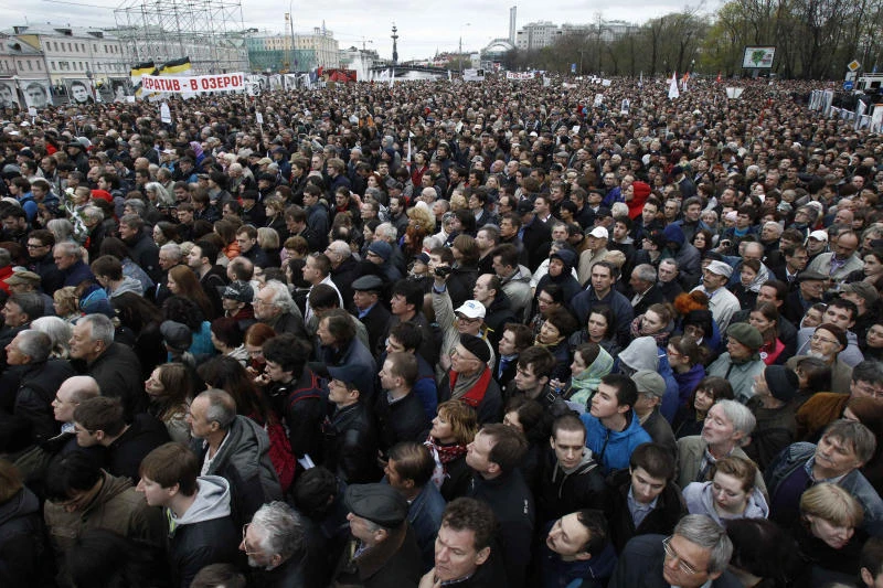 Thousands mass in Moscow for anti-Putin rally