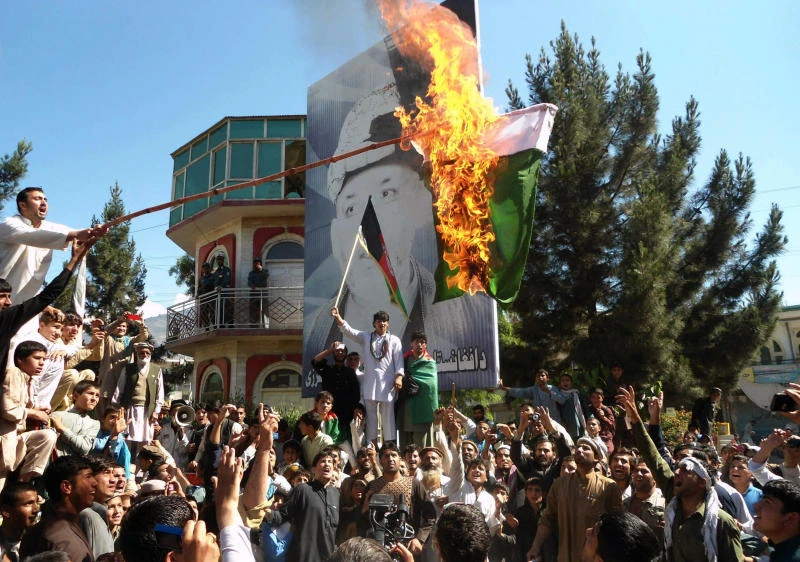 Kabul warns Pakistan of consequences after fresh border clashes