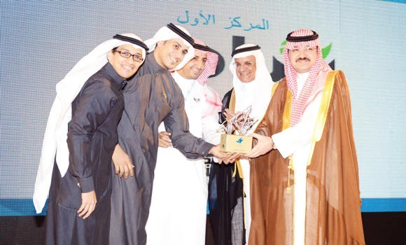 Prince Mishaal honors 3 with Sirb Awards