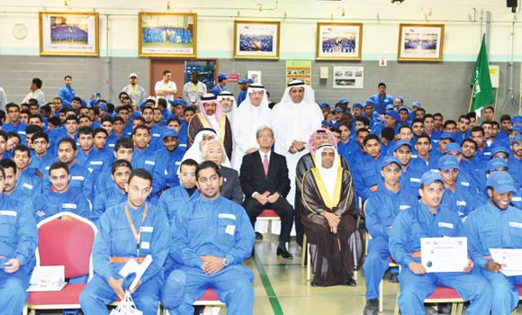 206 graduate from SJAHI auto institute