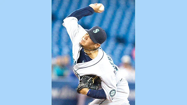 Hernandez, Seager, Bay star as Mariners blank Jays 4-0