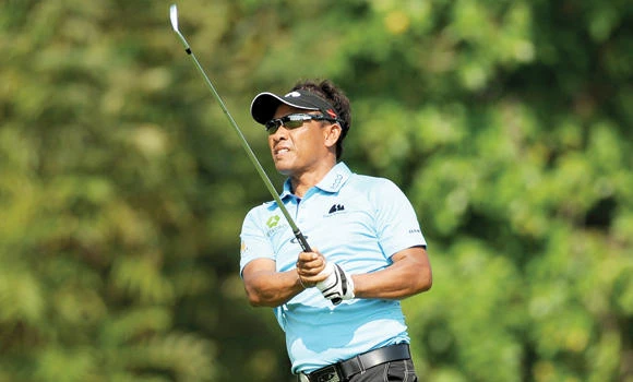 Thongchai leads in Indonesian Masters