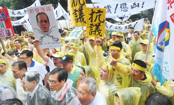 Taiwanese protest killing by Philippine forces