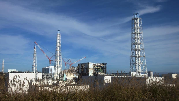 Japan vows to tighten nuke safety after accident