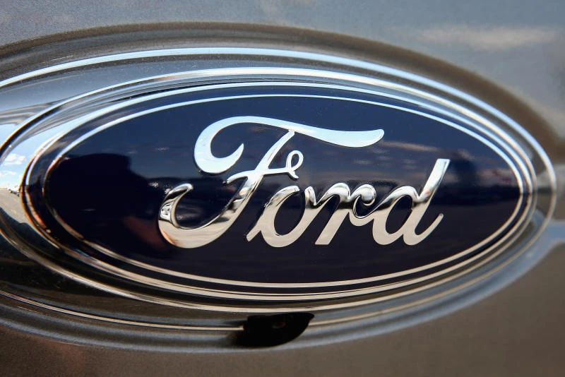 Ford recalling 465,000 vehicles for fuel leaks
