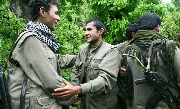 1,000 Iraqi Kurdish soldiers desert army