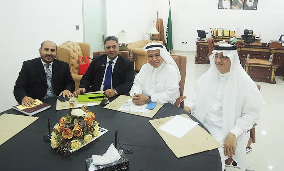 S. Africa envoy visits Madinah chamber