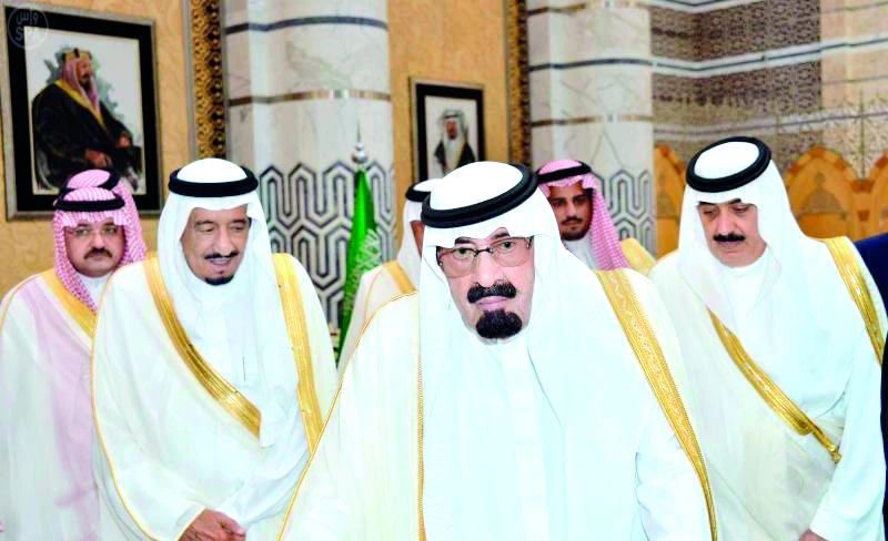 King arrives in Casablanca