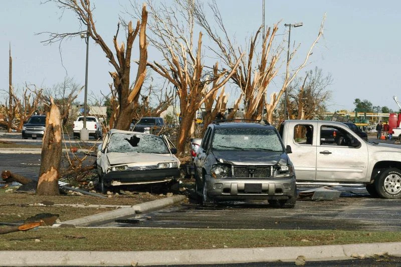 Nine killed in new Oklahoma tornadoes