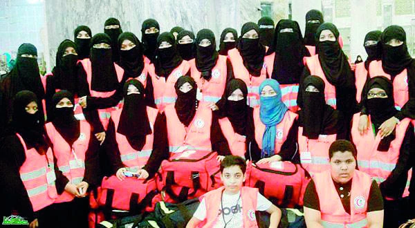 Volunteers to help women in Grand Mosque