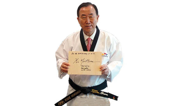UN chief gets black belt