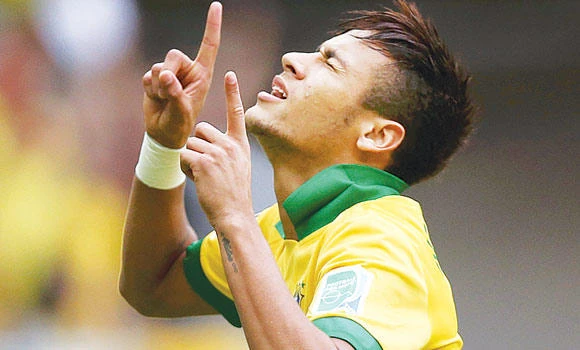 Neymar scores, Brazil tops Japan at Confed Cup