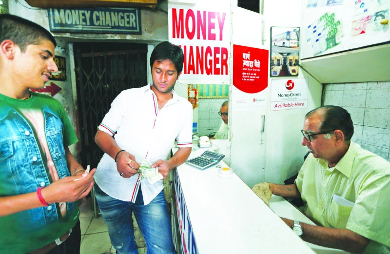 Rupee slide delights Indian expats