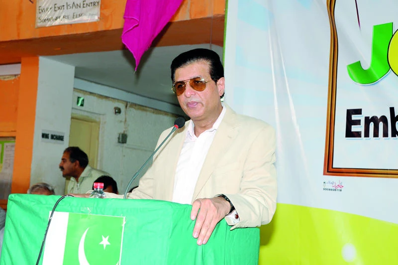 4,000 Pakistanis hope to land jobs after interviews