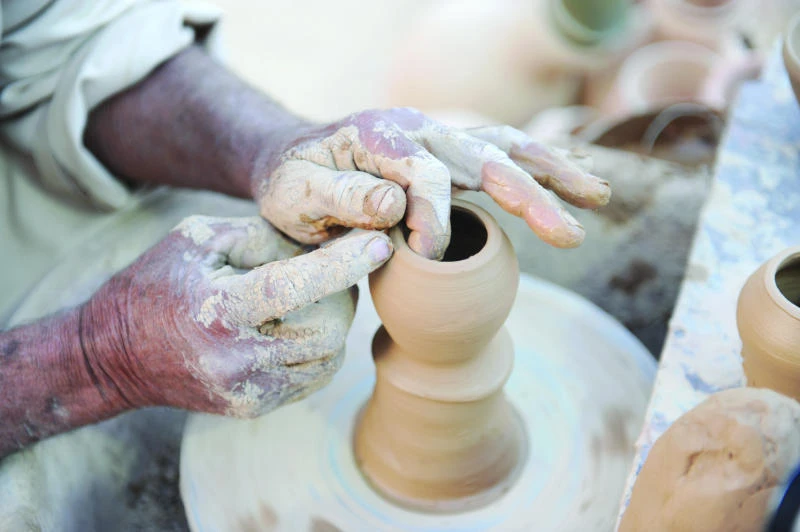 Oman’s dwindling heritage of pottery