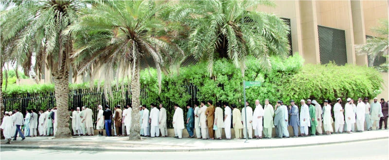 Saudis struggle to rectify workers’ status