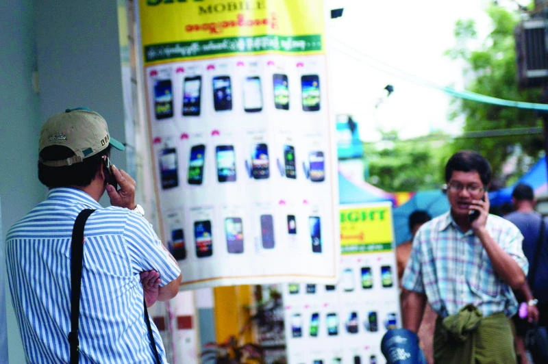 Qatari firm Ooredoo wins Myanmar mobile contract