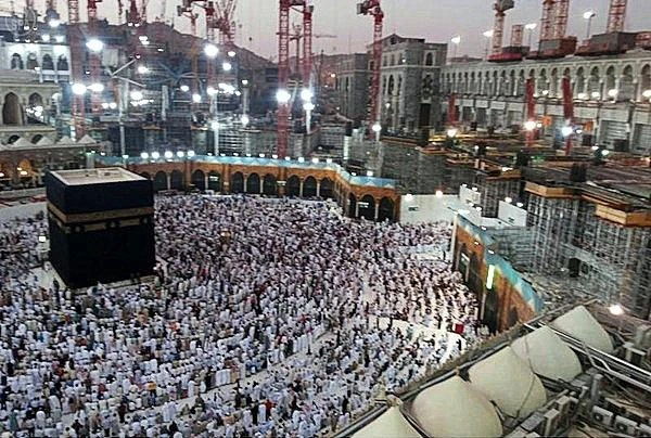 Al-Sudais calls on Muslims to adhere to reduction of pilgrims’ numbers