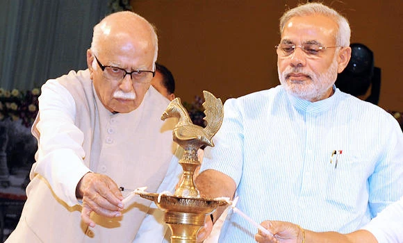 Advani resignation shows rift in BJP