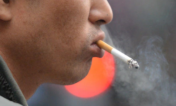 Government slammed for not raising tax on cigarettes