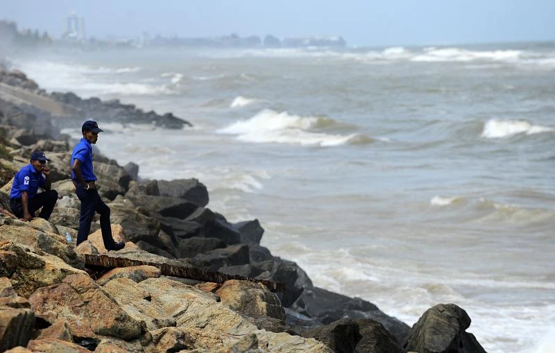 Heavy monsoon rains, winds kill 24 in Sri Lanka