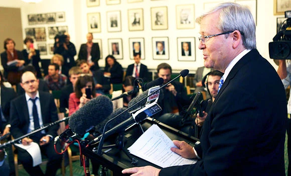Australian govt dumps PM Gillard for former leader Rudd