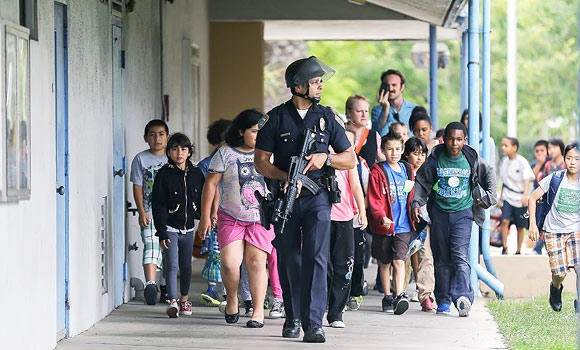 Gunman kills 4 in California
