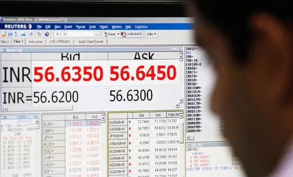 Indian rupee rises on RBI’s gold move