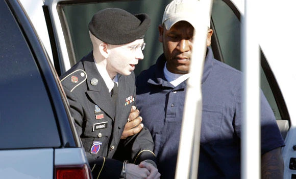 Manning let secrets into enemy hands