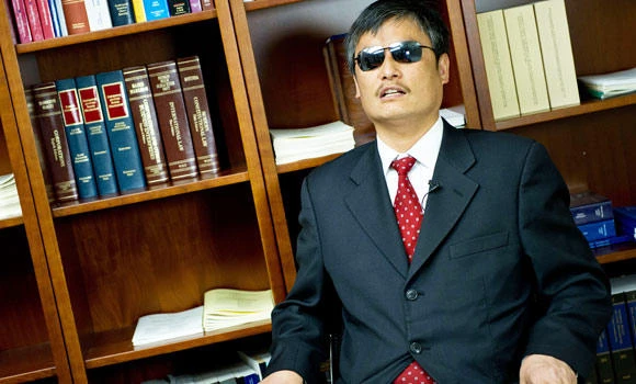 NYU denies Chen forced out over China tie-up