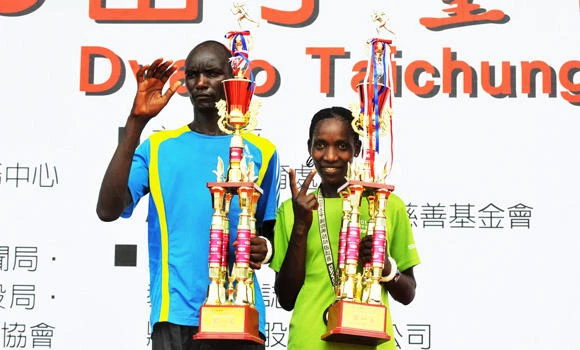 Kenyans sweep titles in Taiwan marathon