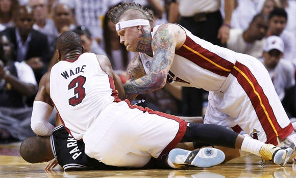 Miami Heat wins second straight NBA title