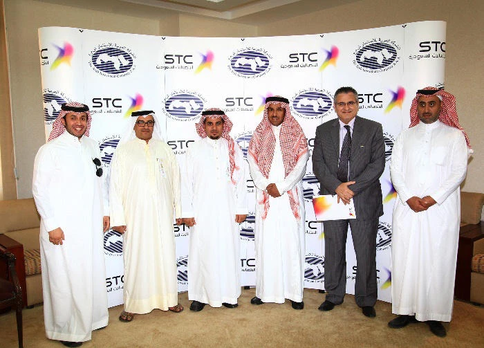 STC continues linking residential compounds with fiber optic network