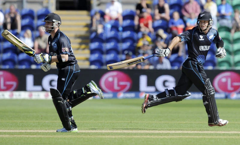 New Zealand survives Malinga scare in dramatic win