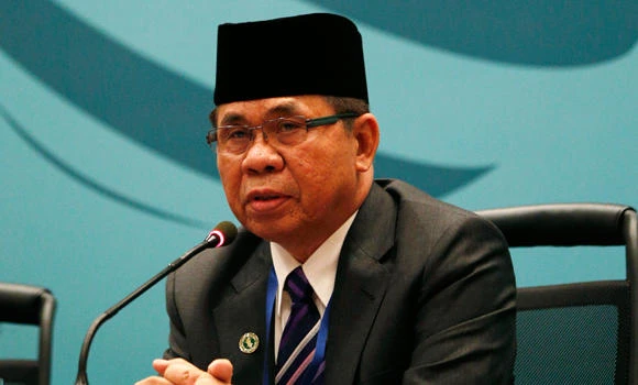 Philippine rebels not to give up armed struggle soon