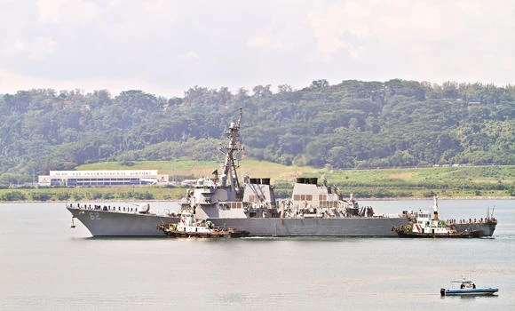 Philippines boosts defense ties to counter China on sea disputes
