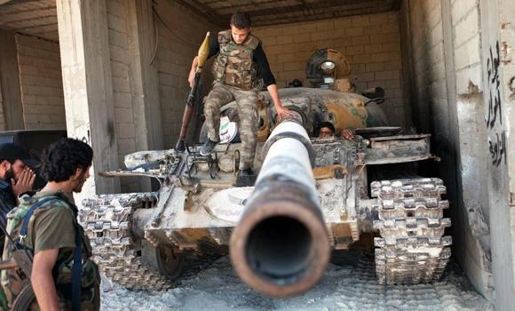 Syrian regime, rebels step up offensives