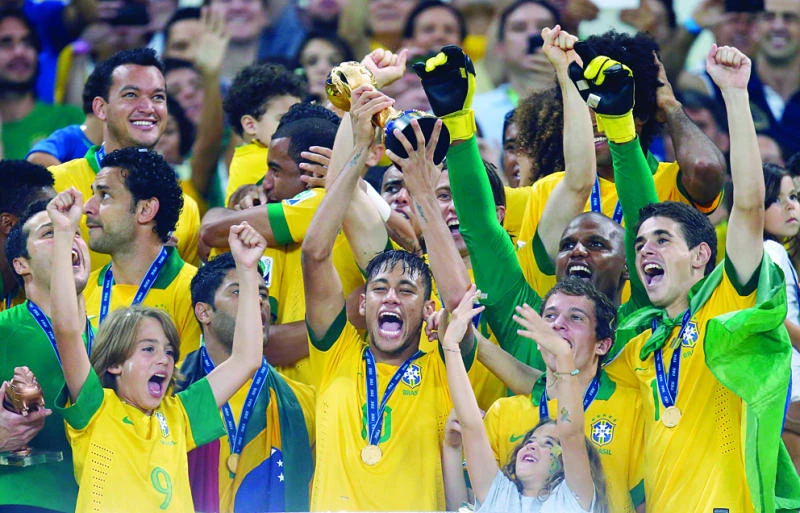 Brazil on samba song, crushes Spain for Confed Cup title