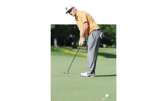 Every pulls clear, Mickelson misses cut