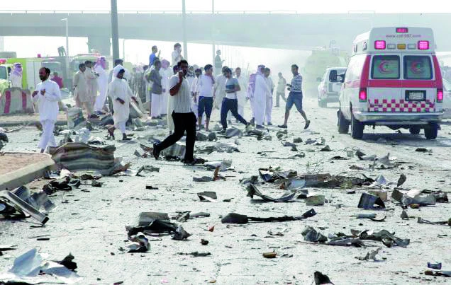 ‘Ban onlookers at accident sites’