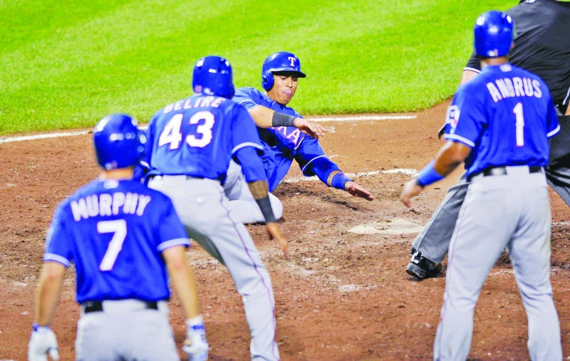Kinsler to fore as Rangers top Orioles 8-5