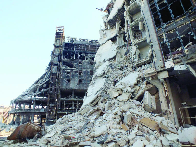 Civilians trapped in Syria mosque
