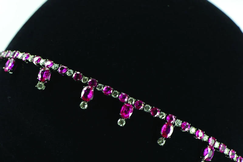 Sadeem: Jewelry for charity
