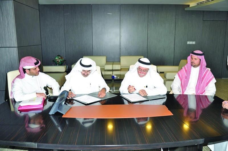 SEC and Bahra Cables ink SR1.3 billion deal
