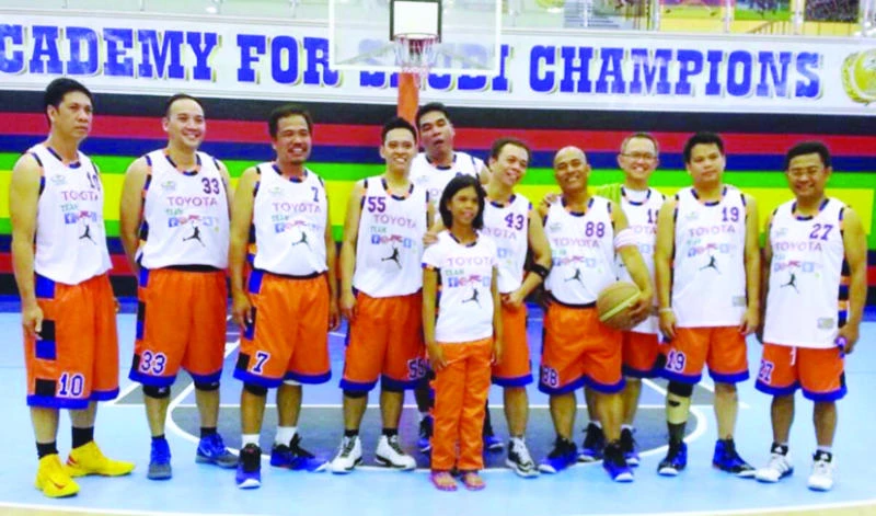 Okaz cagers sweep into semis with twice to beat edge
