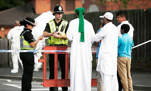 British police find evidence of explosion at mosque